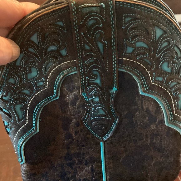 Black and Blue Western Boots - Picture 4 of 8